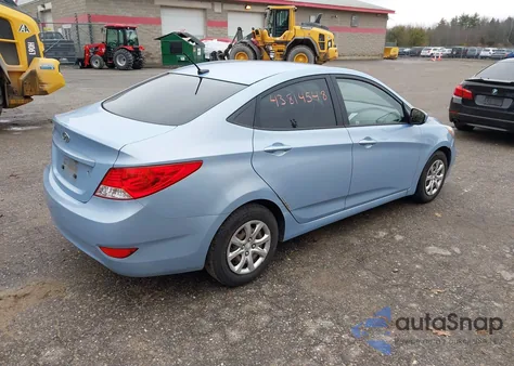 2014 Hyundai Accent Gls z USA, uszkodzony, nr VIN KMHCT4AE0EU674313